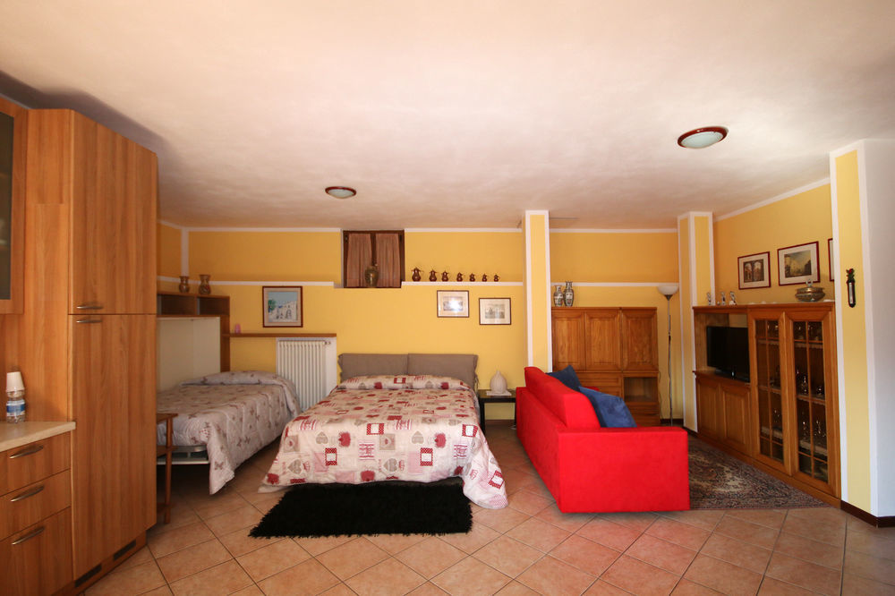 B&B-Foresteria Casa Della Musica Lake Como Манделло-дель-Ларіо Екстер'єр фото